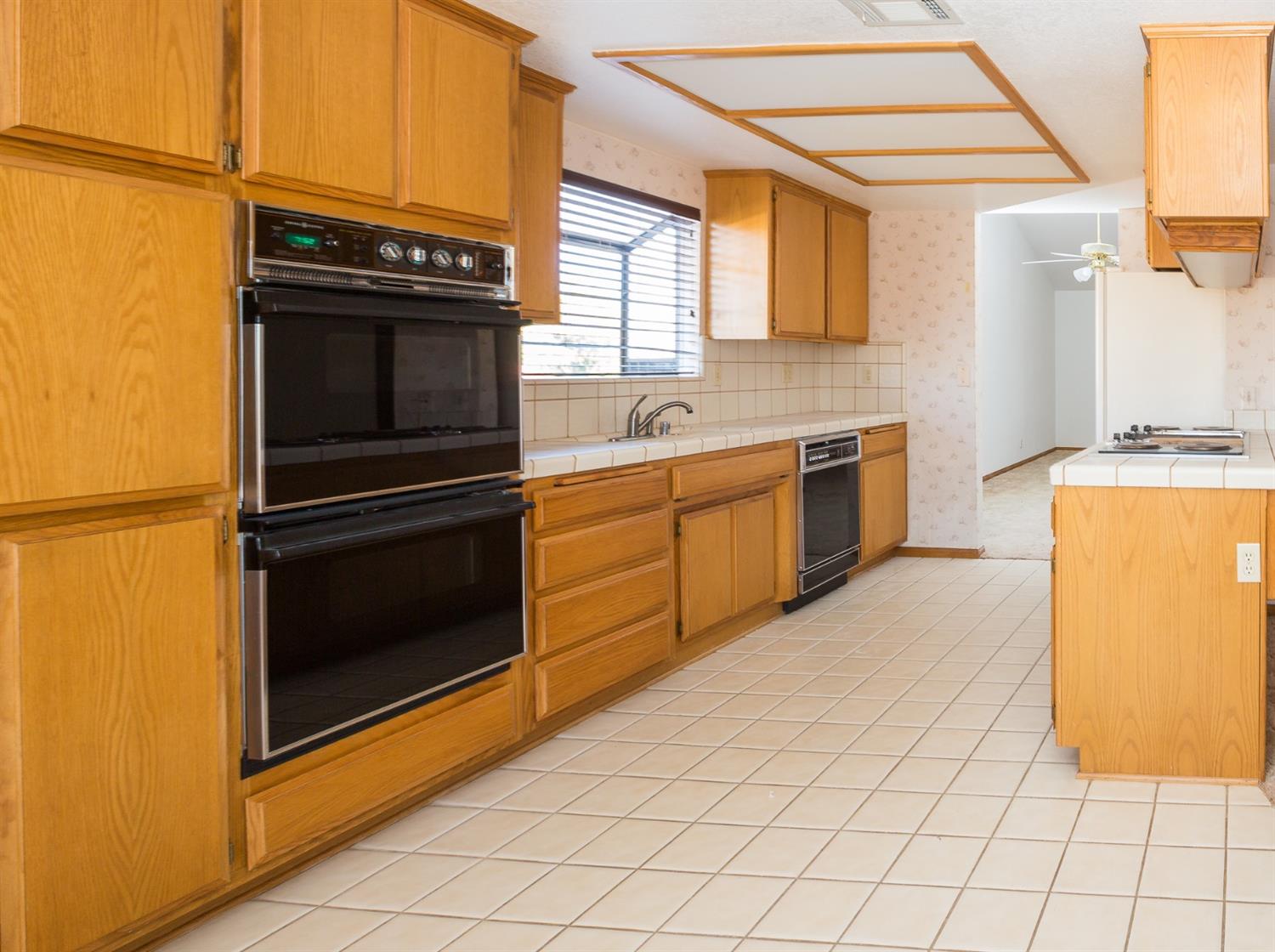26562 Mainsail Ln, Helendale, CA 92342 photo 6