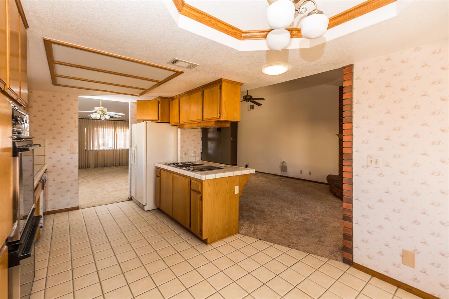 26562 Mainsail Ln, Helendale, CA 92342 photo 3
