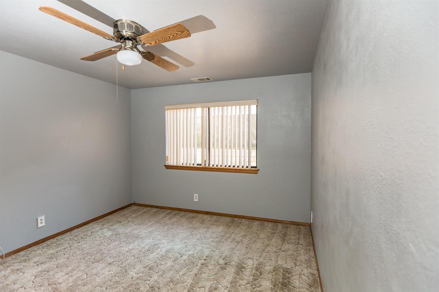 26562 Mainsail Ln, Helendale, CA 92342 photo 22