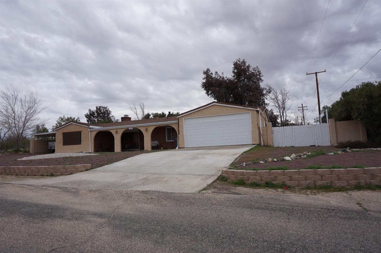 27815 Panamint Rd, Barstow, CA 92311 photo 4