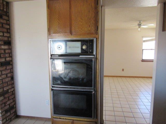 16110 Lime St, Hesperia, CA 92345 photo 6