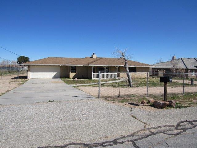 16110 Lime St, Hesperia, CA 92345 photo 1