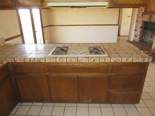 16110 Lime St, Hesperia, CA 92345 photo 5