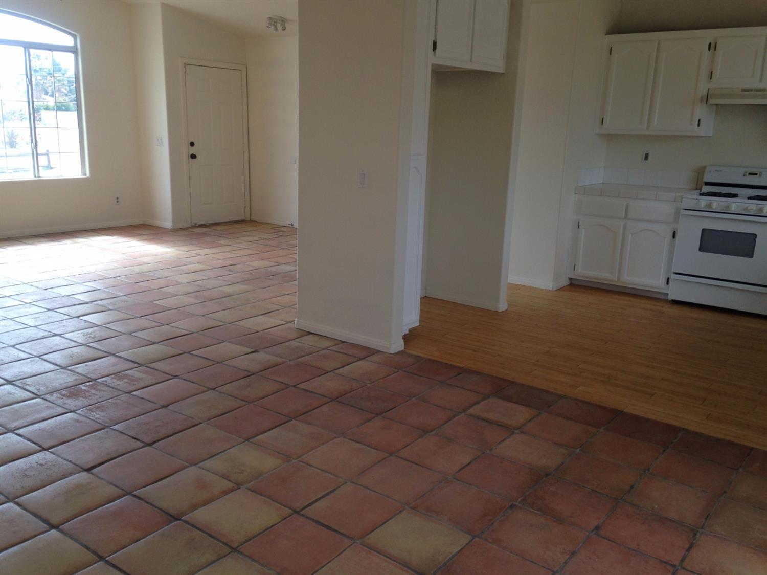 18978 Madrone St, Hesperia, CA 92345 photo 24