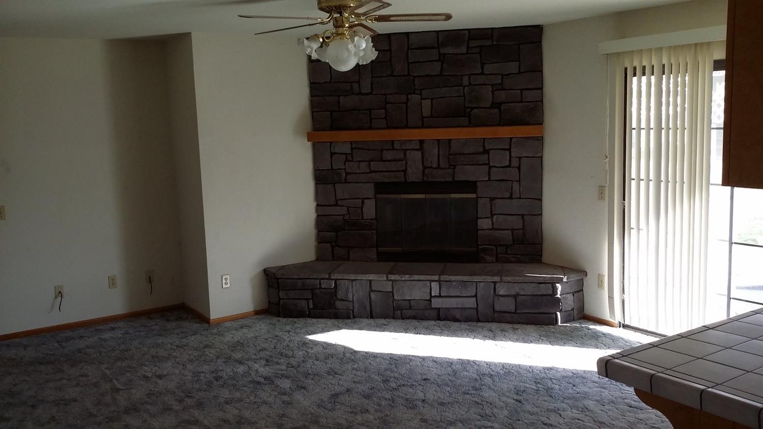 10573 Gorgonio Rd, Phelan, CA 92371 photo 13