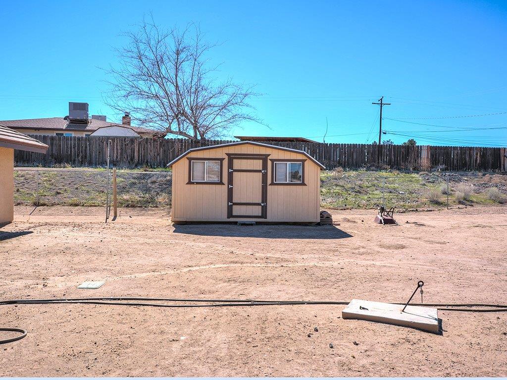 Undisclosed, Apple Valley, CA 92307 photo 26