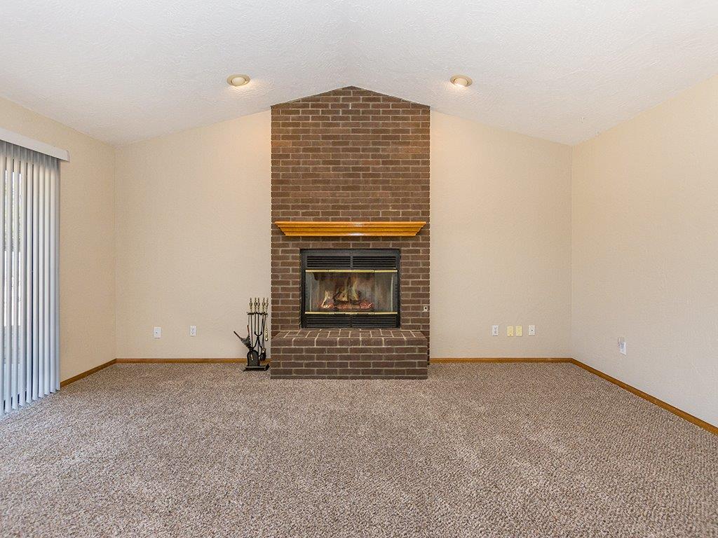 Undisclosed, Apple Valley, CA 92307 photo 14