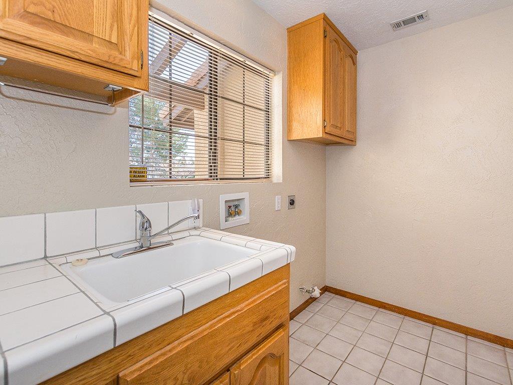 Undisclosed, Apple Valley, CA 92307 photo 17