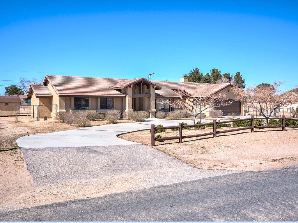 Undisclosed, Apple Valley, CA 92307 photo 3