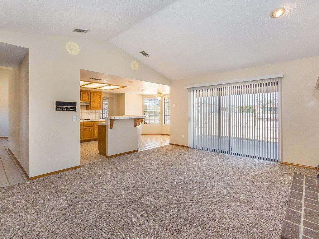 Undisclosed, Apple Valley, CA 92307 photo 16
