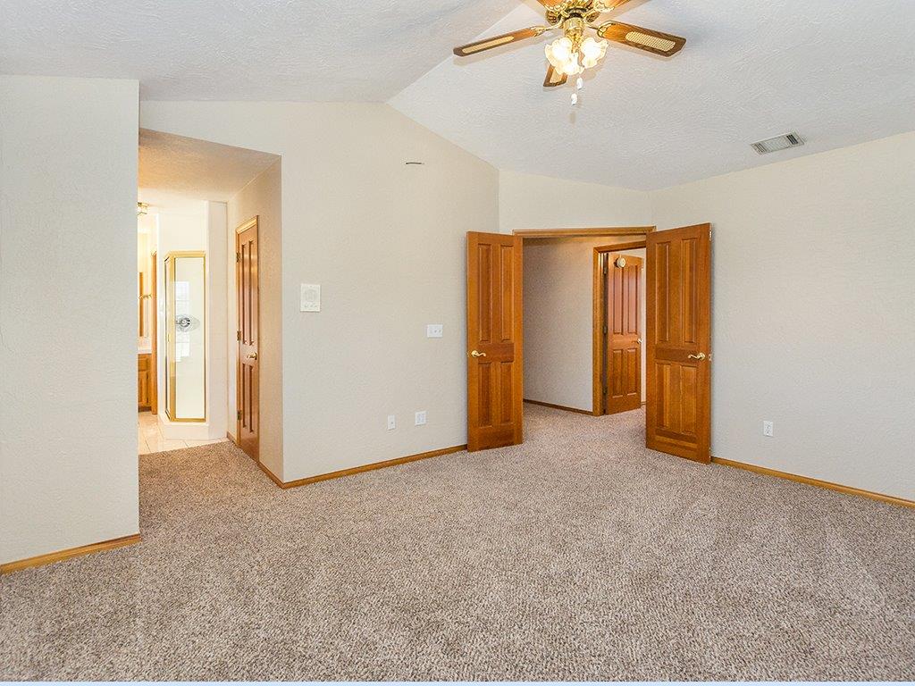 Undisclosed, Apple Valley, CA 92307 photo 22