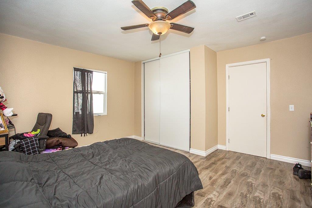 Undisclosed, Apple Valley, CA 92308 photo 39