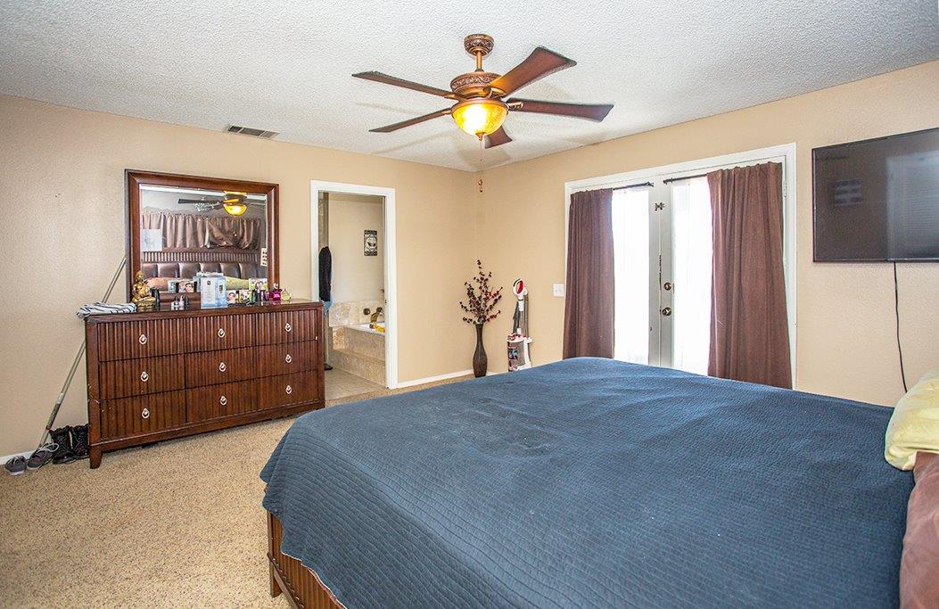 Undisclosed, Apple Valley, CA 92308 photo 29