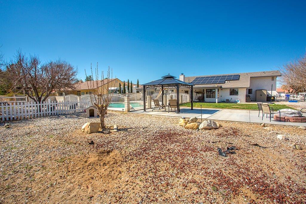 Undisclosed, Apple Valley, CA 92308 photo 8