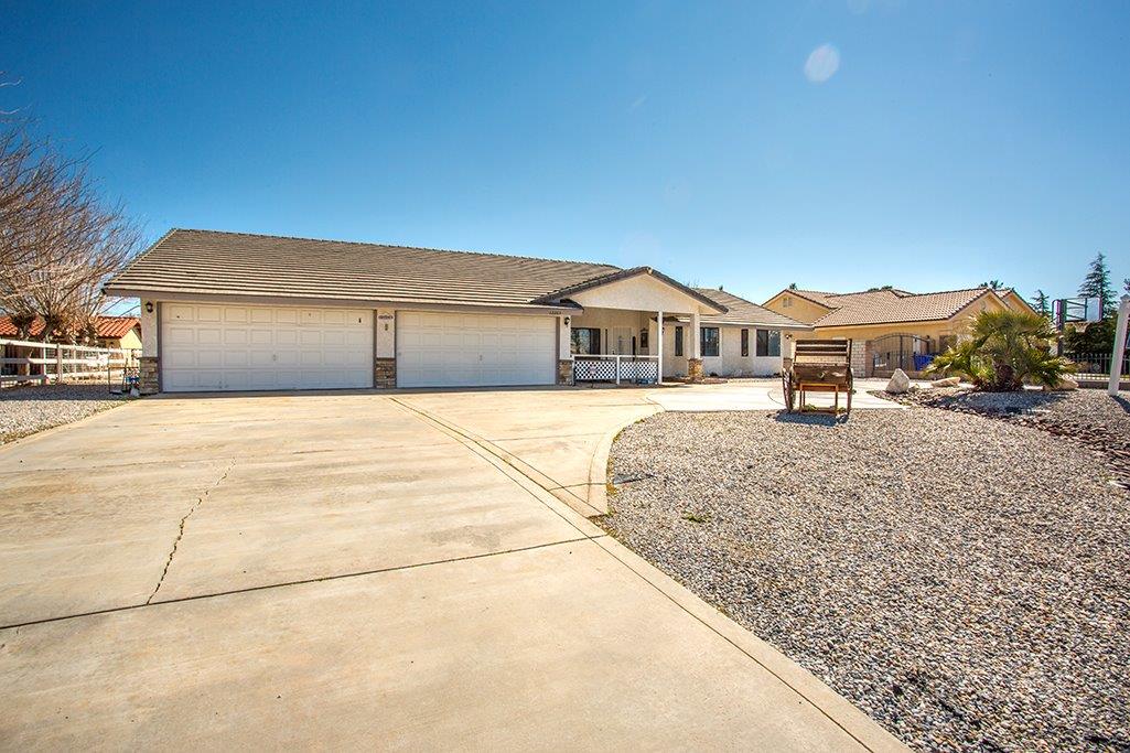 Undisclosed, Apple Valley, CA 92308 photo 1