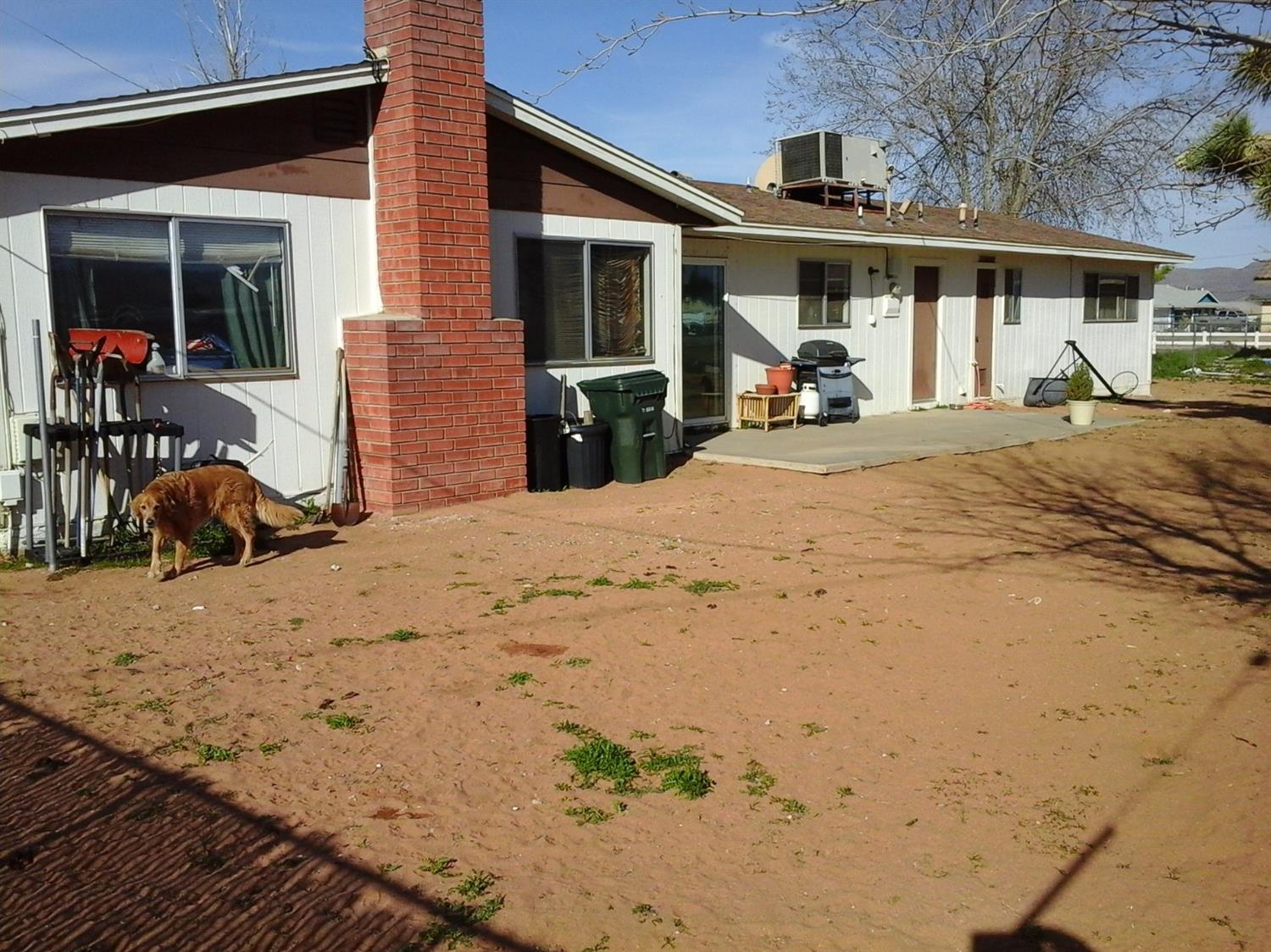 21031 Cayuga Rd, Apple Valley, CA 92308 photo 5