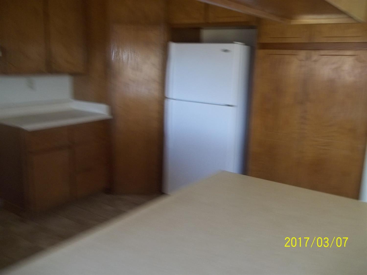 17035 Cherry Hill Dr, Victorville, CA 92395 photo 8