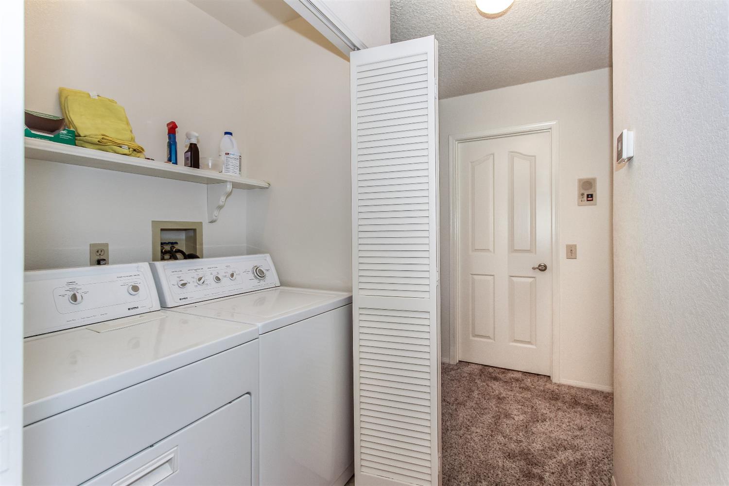 11525 Sunset Pl, Apple Valley, CA 92308 photo 13