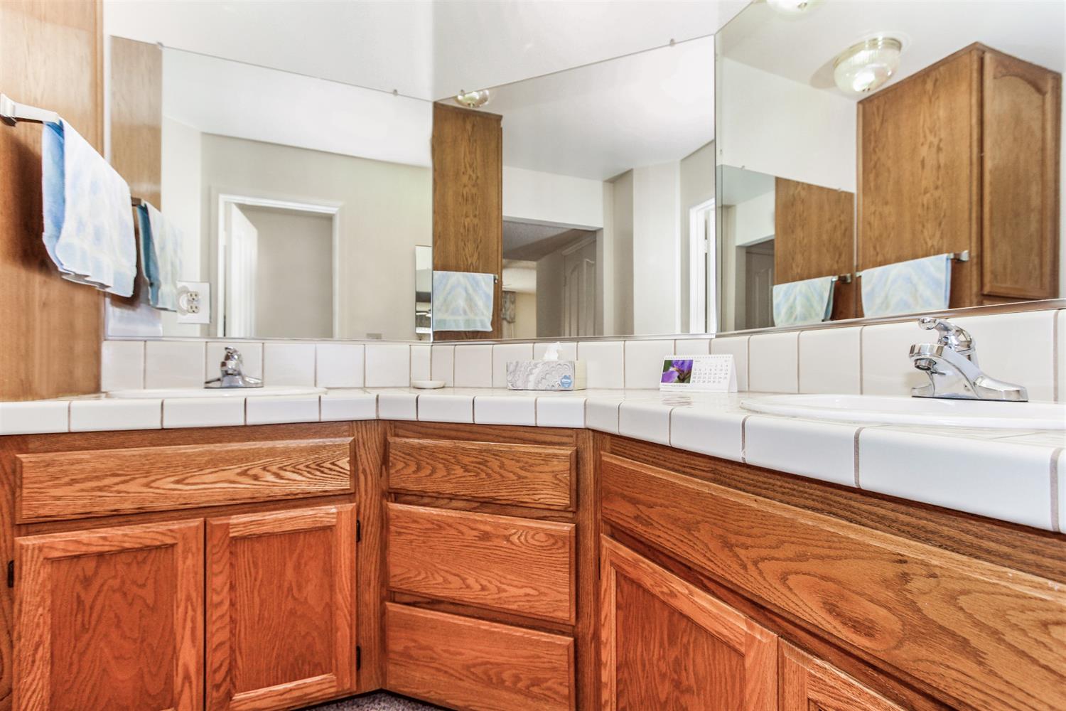 11525 Sunset Pl, Apple Valley, CA 92308 photo 22
