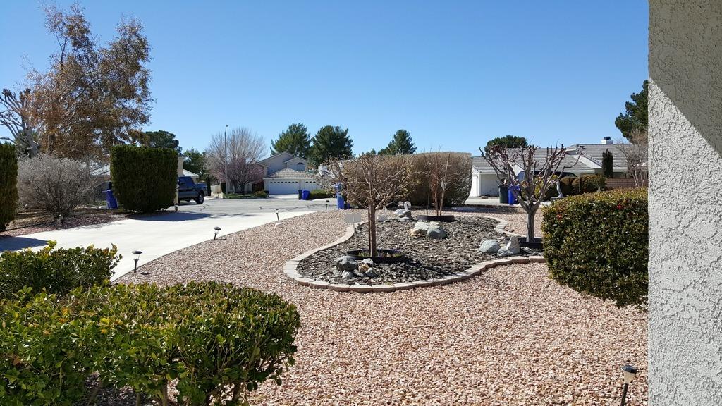 27979 Rustic Ct, Helendale, CA 92342 photo 7