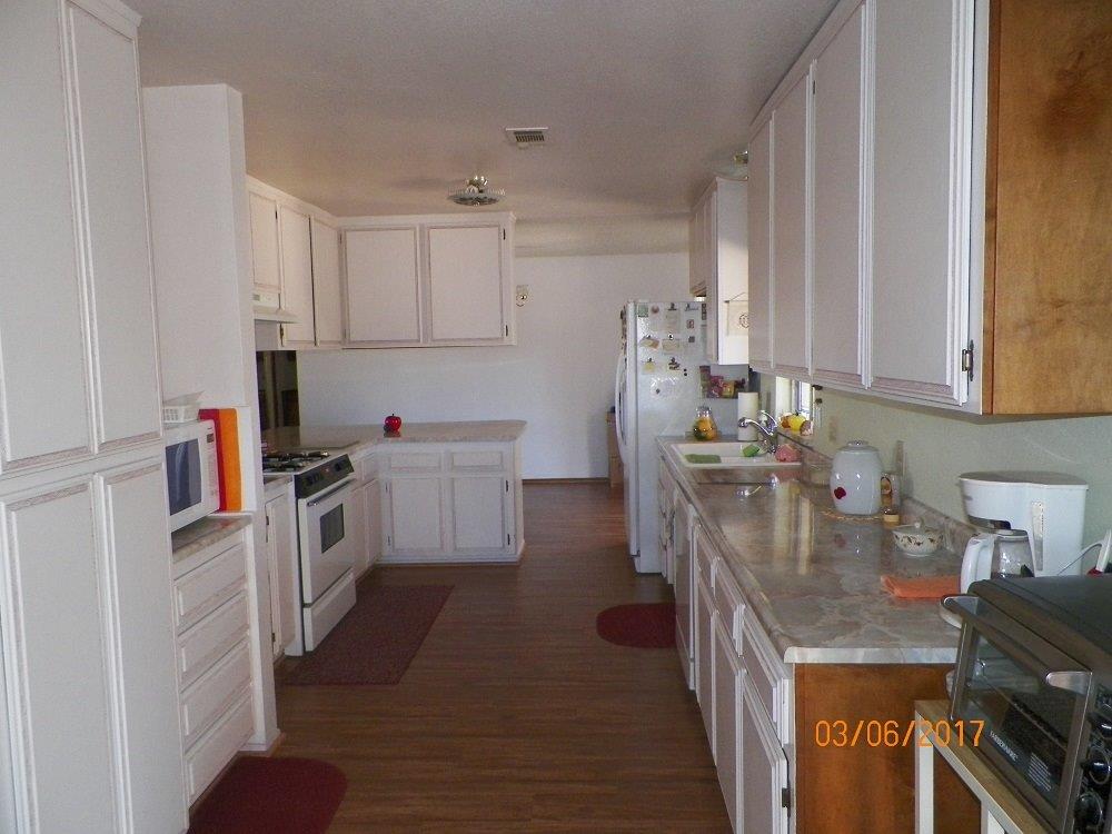 Undisclosed, Hesperia, CA 92345 photo 6