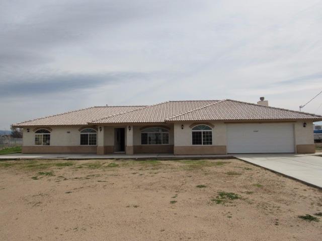15969 Mojave St, Hesperia, CA 92345 photo 1