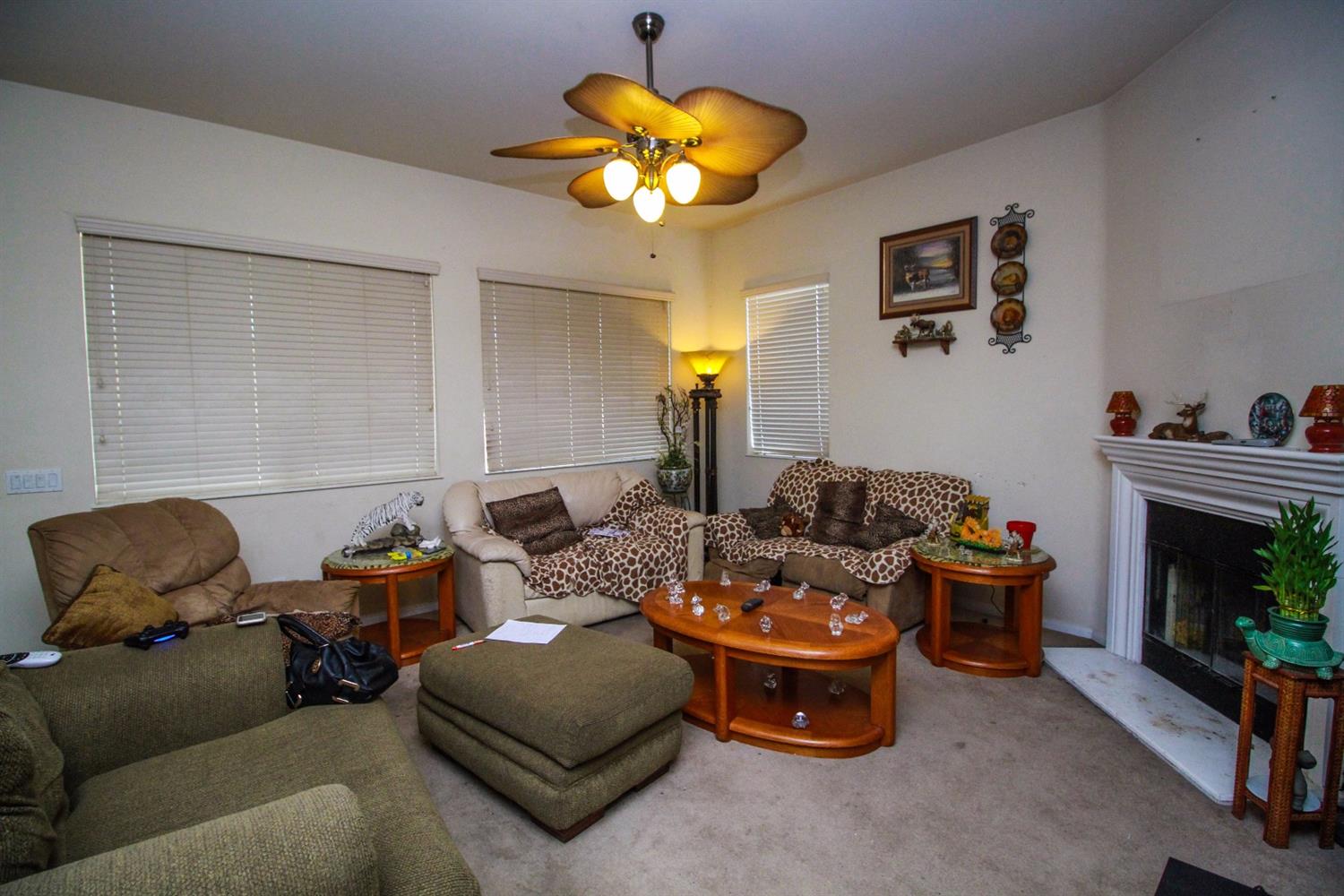 19792 Wallflower Ln, Apple Valley, CA 92308 photo 3