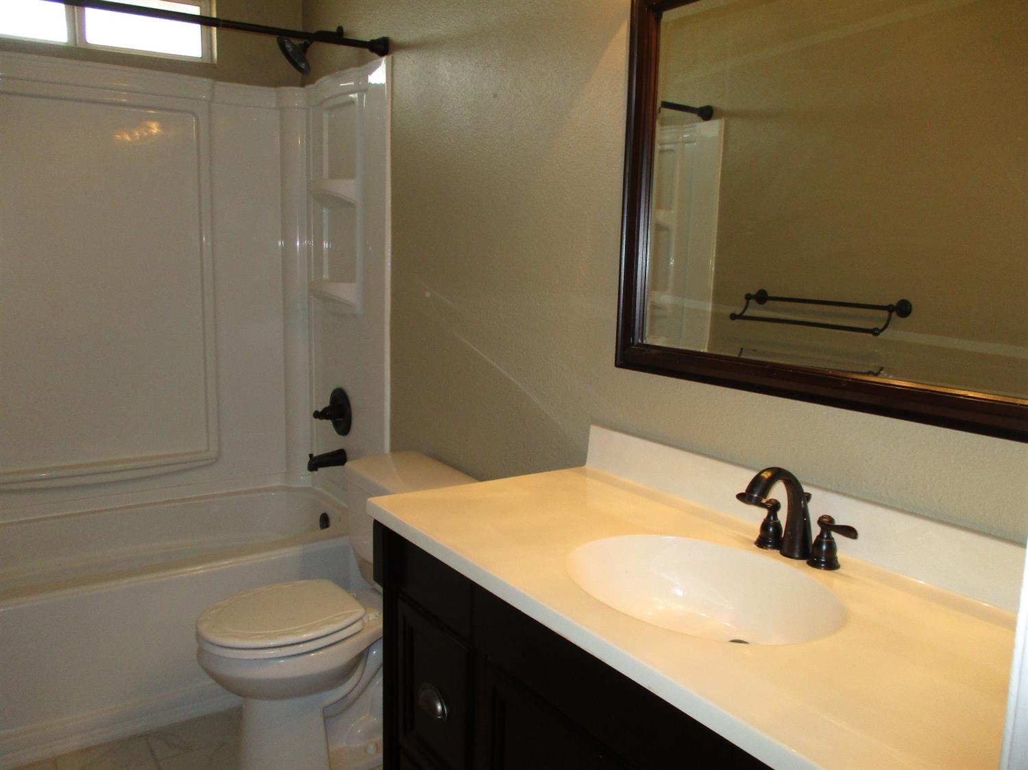 22243 Minnetonka Rd, Apple Valley, CA 92308 photo 7