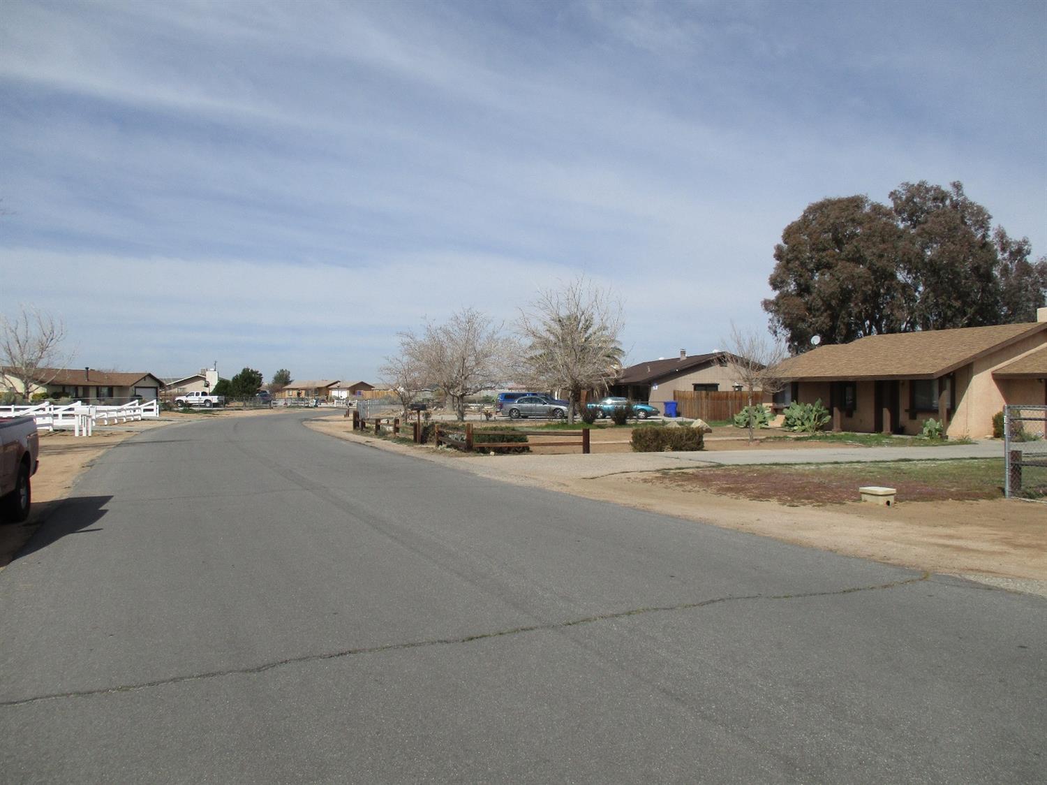 22243 Minnetonka Rd, Apple Valley, CA 92308 photo 14