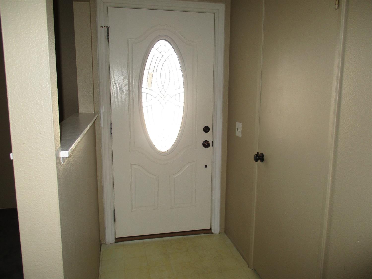 22243 Minnetonka Rd, Apple Valley, CA 92308 photo 3
