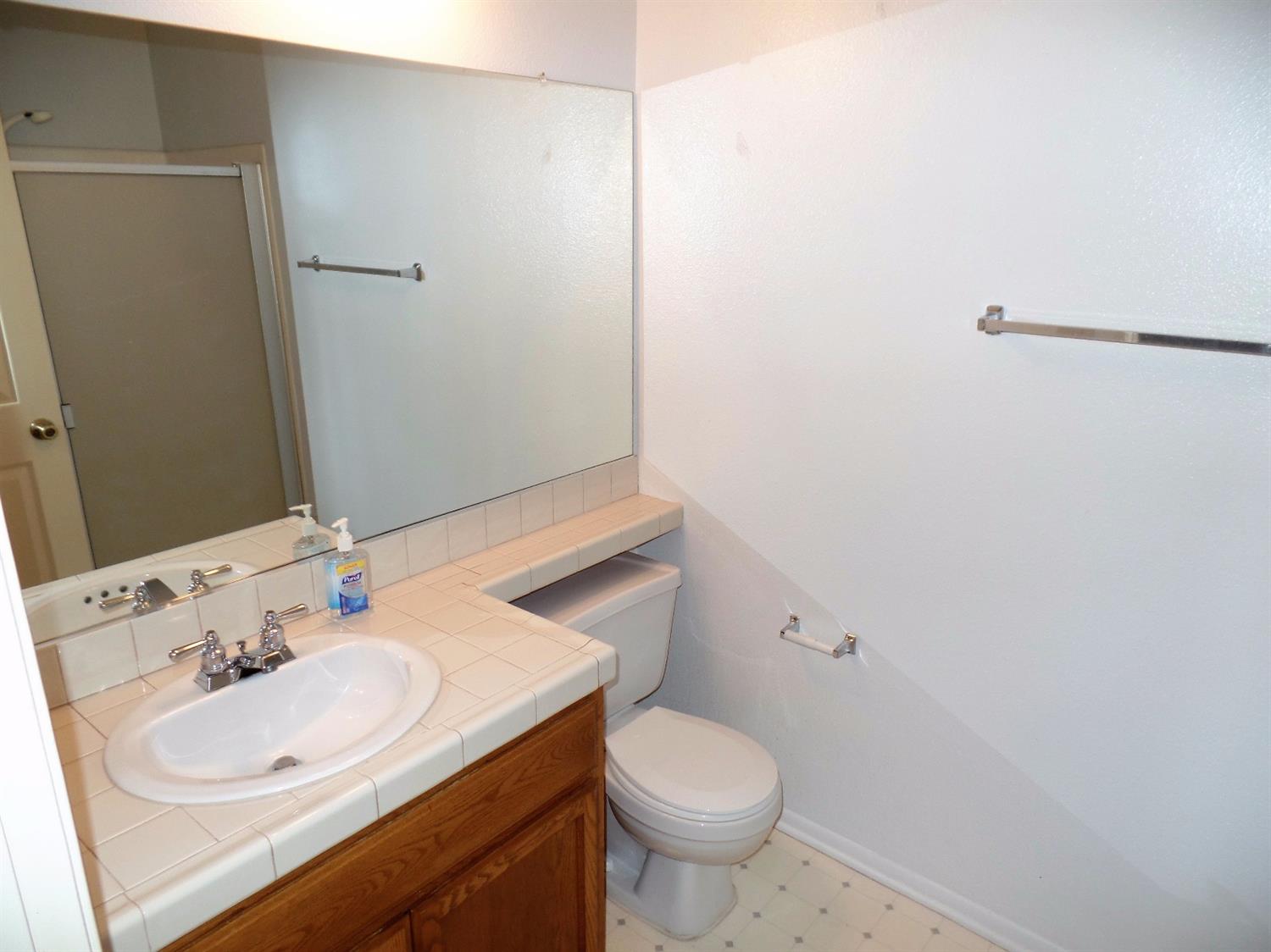19042 Primrose Ln, Apple Valley, CA 92308 photo 7