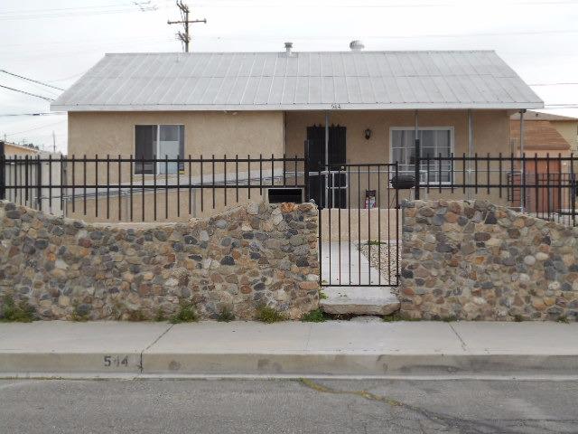 544 E Williams St, Barstow, CA 92311 photo 1