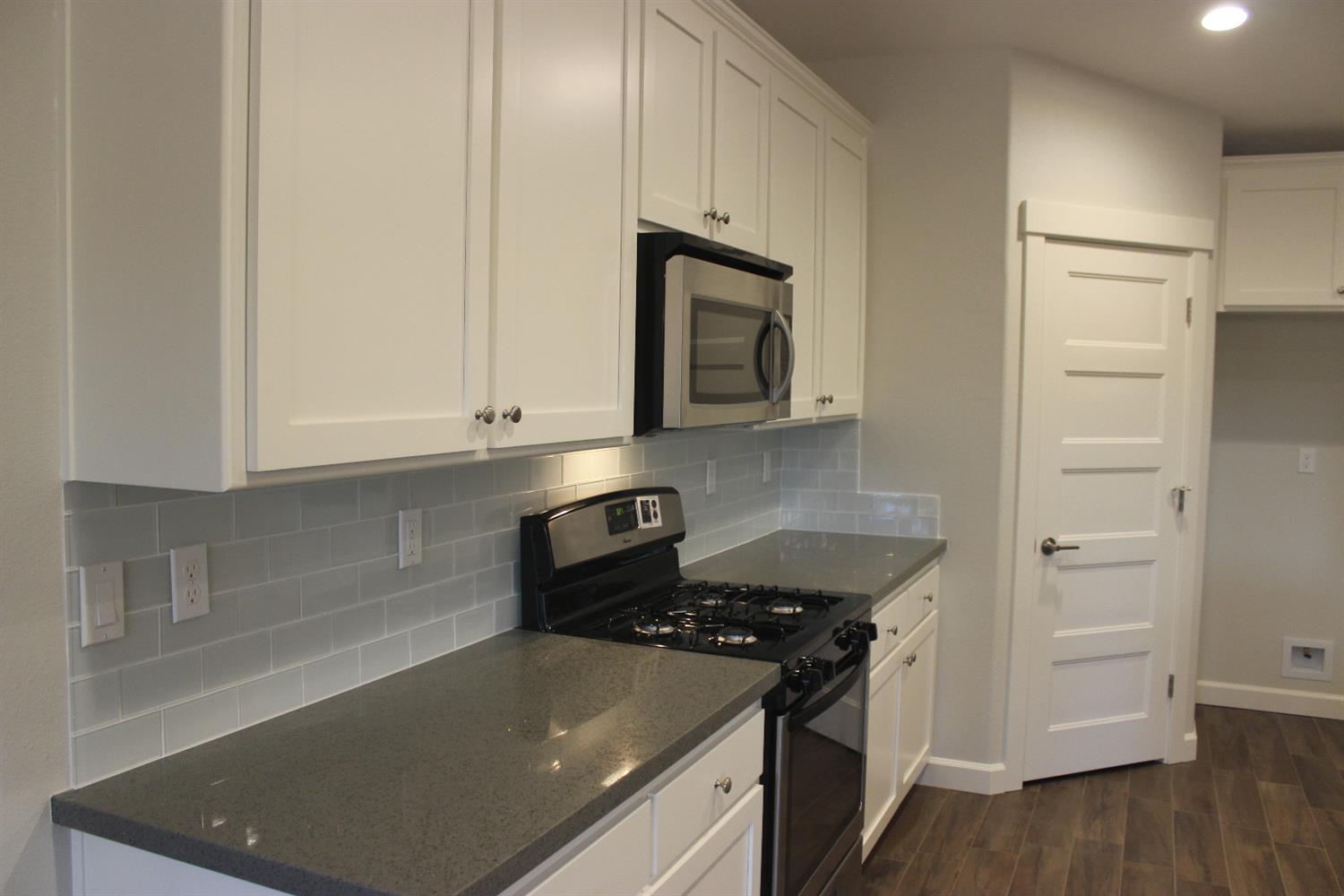 Undisclosed, Hesperia, CA 92345 photo 4