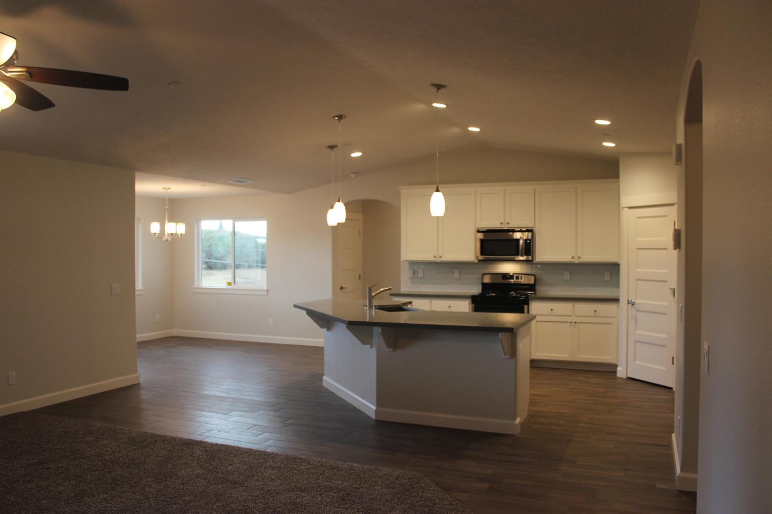 Undisclosed, Hesperia, CA 92345 photo 1