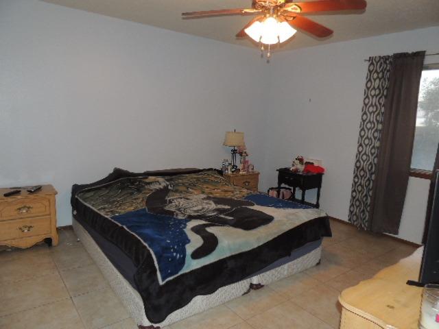 8205 Corona Ave, Hesperia, CA 92345 photo 17