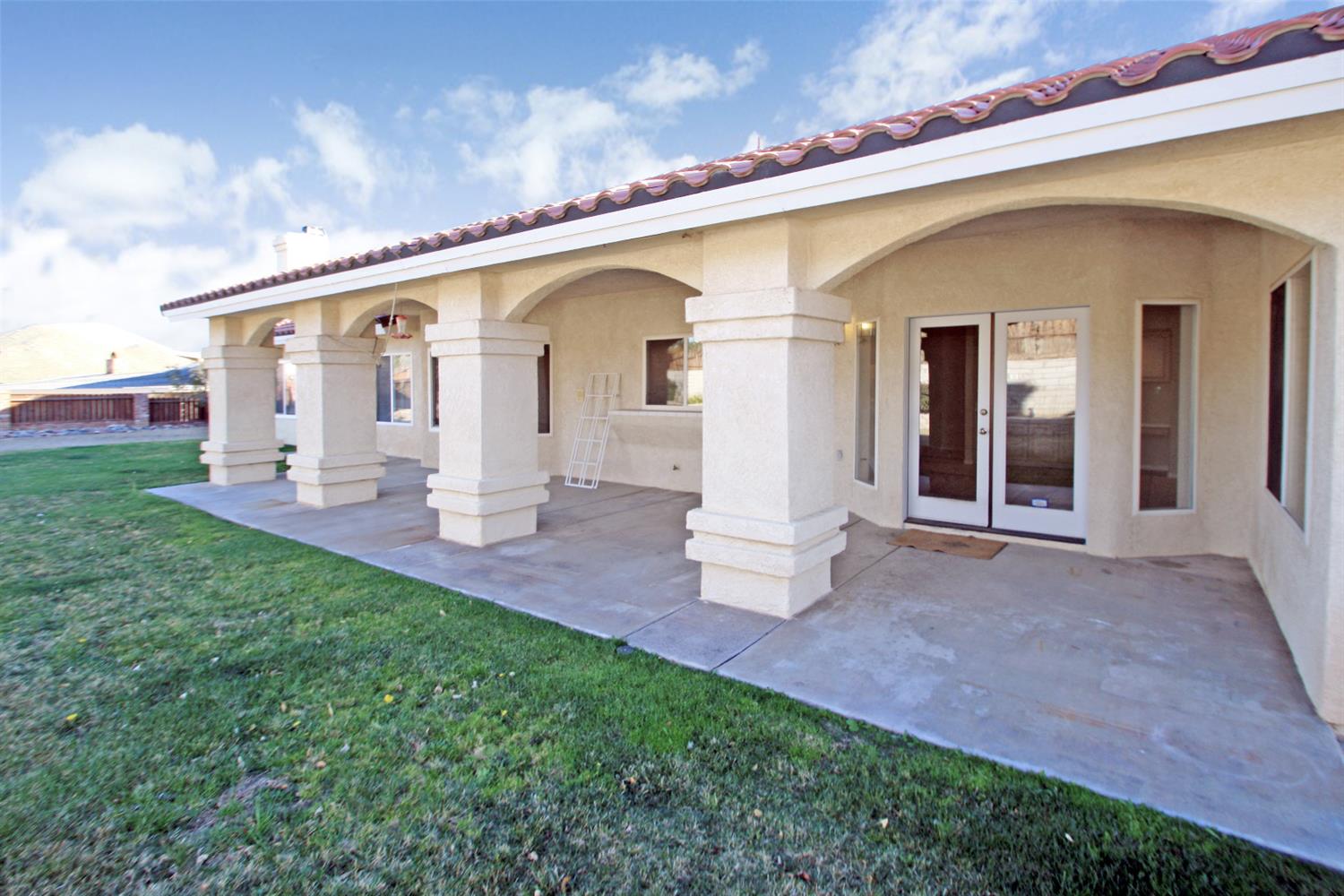 Undisclosed, Apple Valley, CA 92307 photo 48