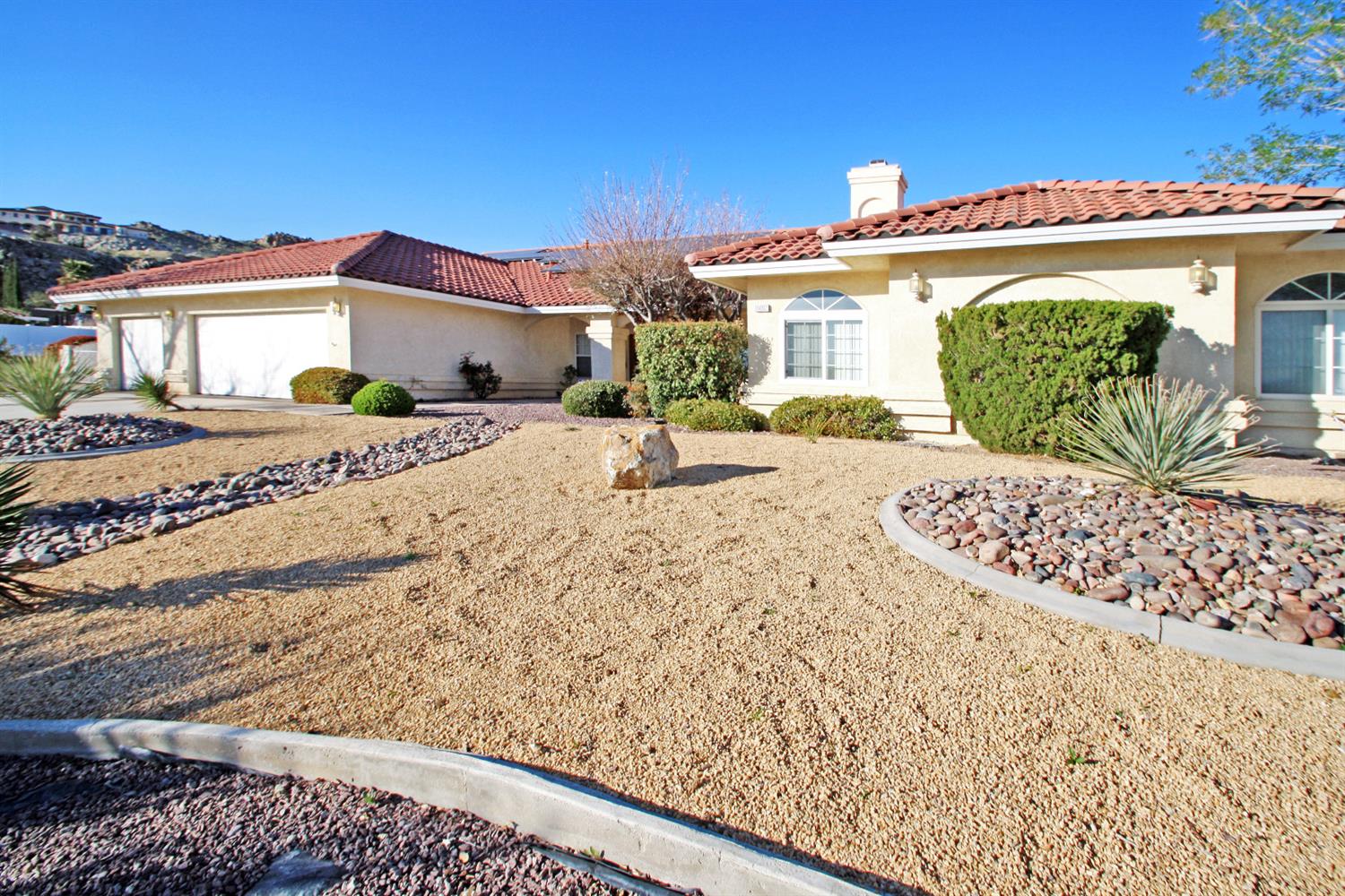 Undisclosed, Apple Valley, CA 92307 photo 1