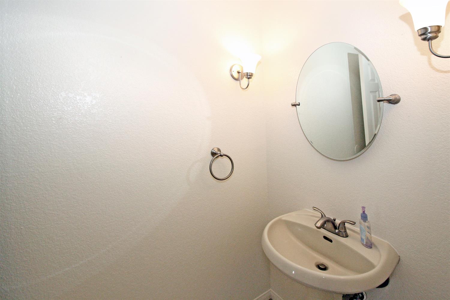 Undisclosed, Apple Valley, CA 92307 photo 30