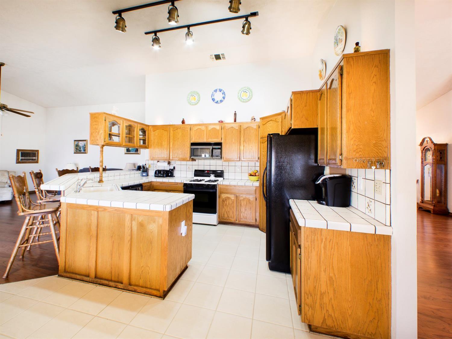 Undisclosed, Hesperia, CA 92345 photo 18