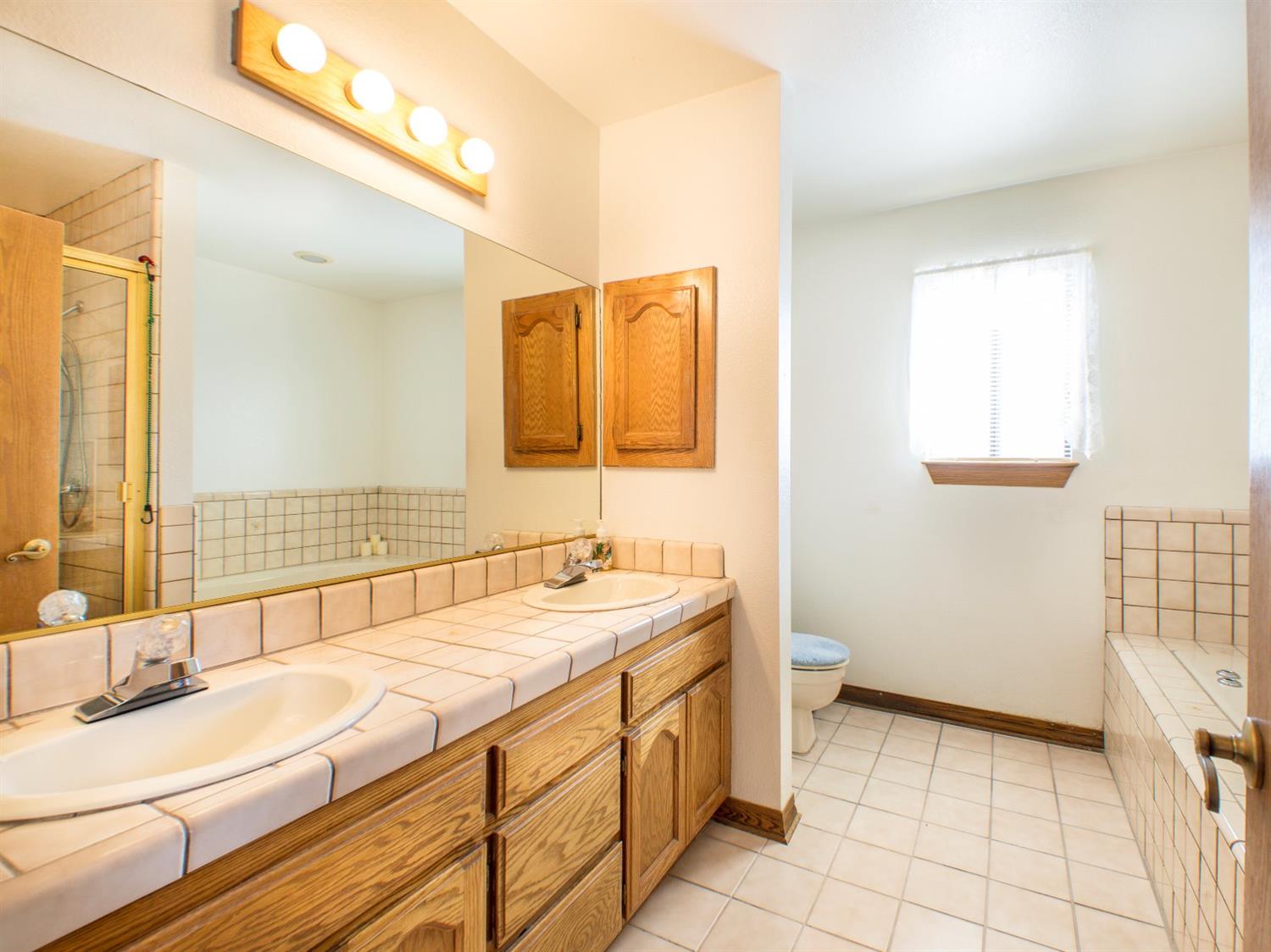 Undisclosed, Hesperia, CA 92345 photo 12