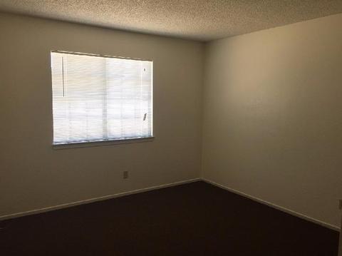 11306 Chimayo Rd, Apple Valley, CA 92308 photo 5