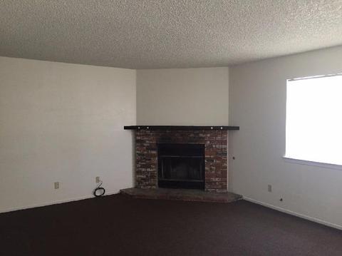 11306 Chimayo Rd, Apple Valley, CA 92308 photo 4