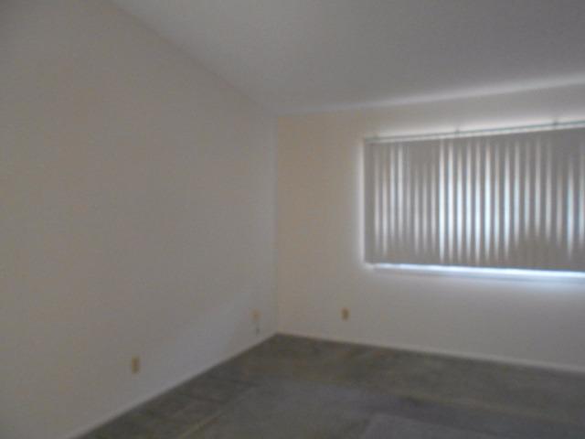 21031 Teton Rd, Apple Valley, CA 92308 photo 8