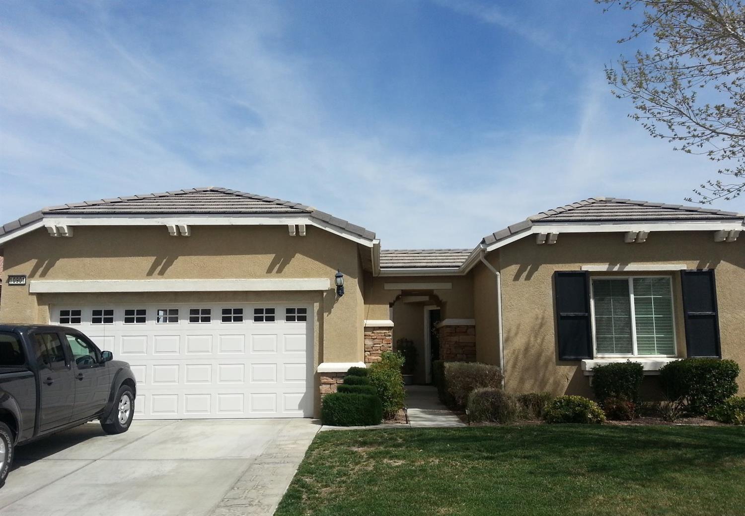 10901 Katepwa St, Apple Valley, CA 92308 photo 1