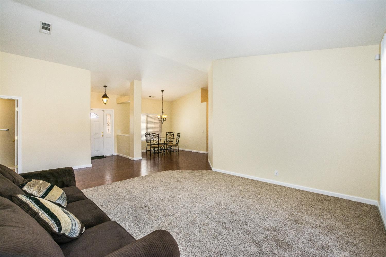 18810 Sahale Ln, Apple Valley, CA 92307 photo 4