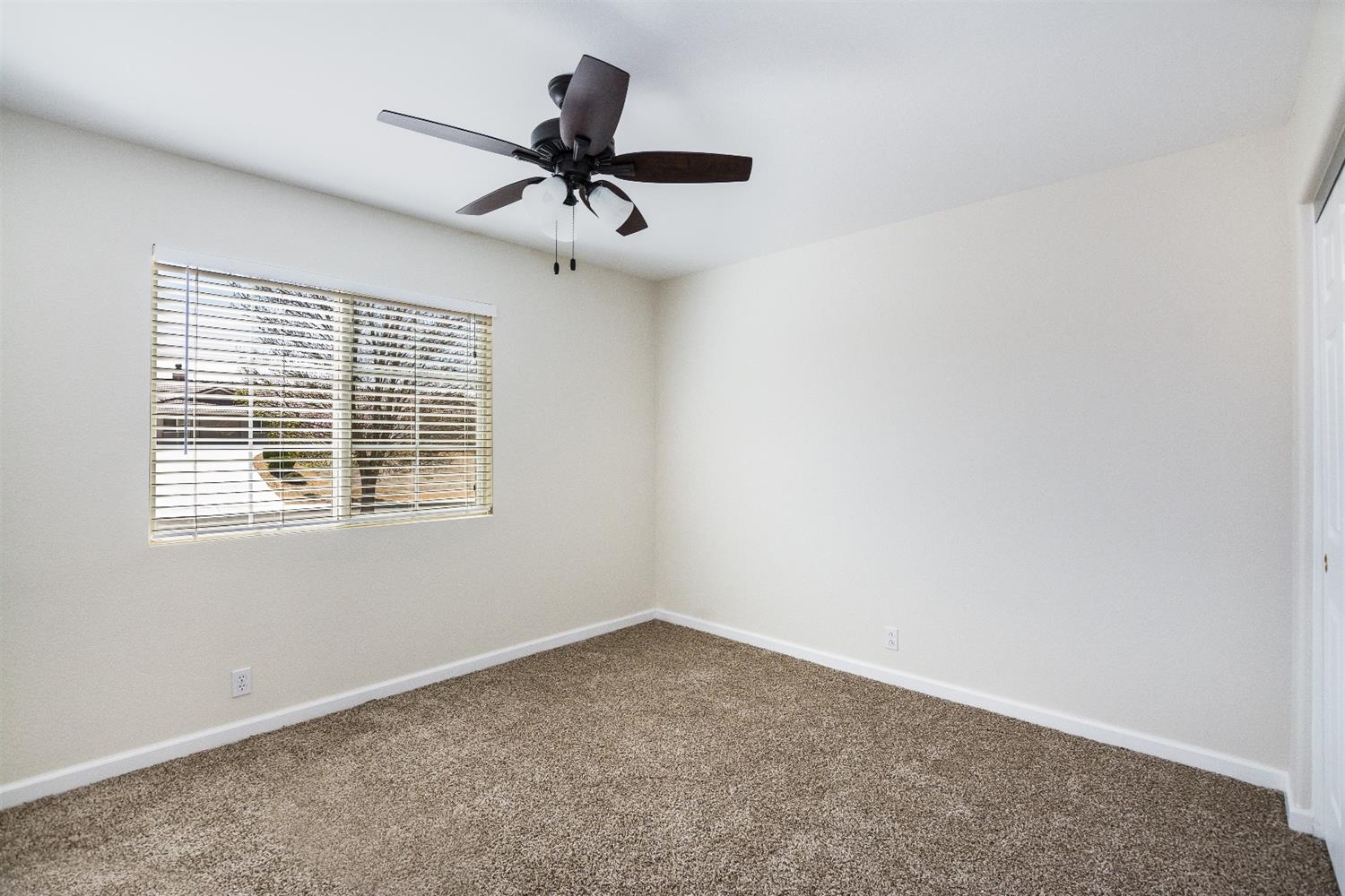 18810 Sahale Ln, Apple Valley, CA 92307 photo 17
