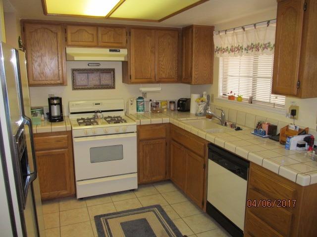 19139 Arthur St, Apple Valley, CA 92308 photo 5