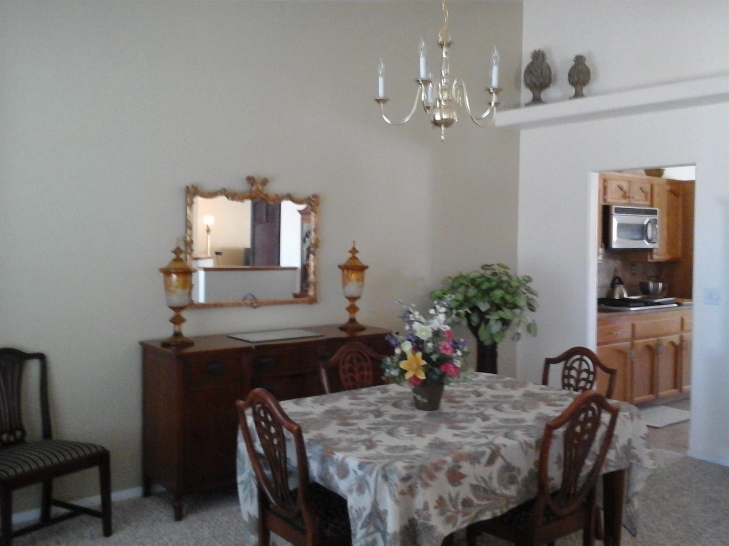 19787 Lara Ln, Apple Valley, CA 92308 photo 3