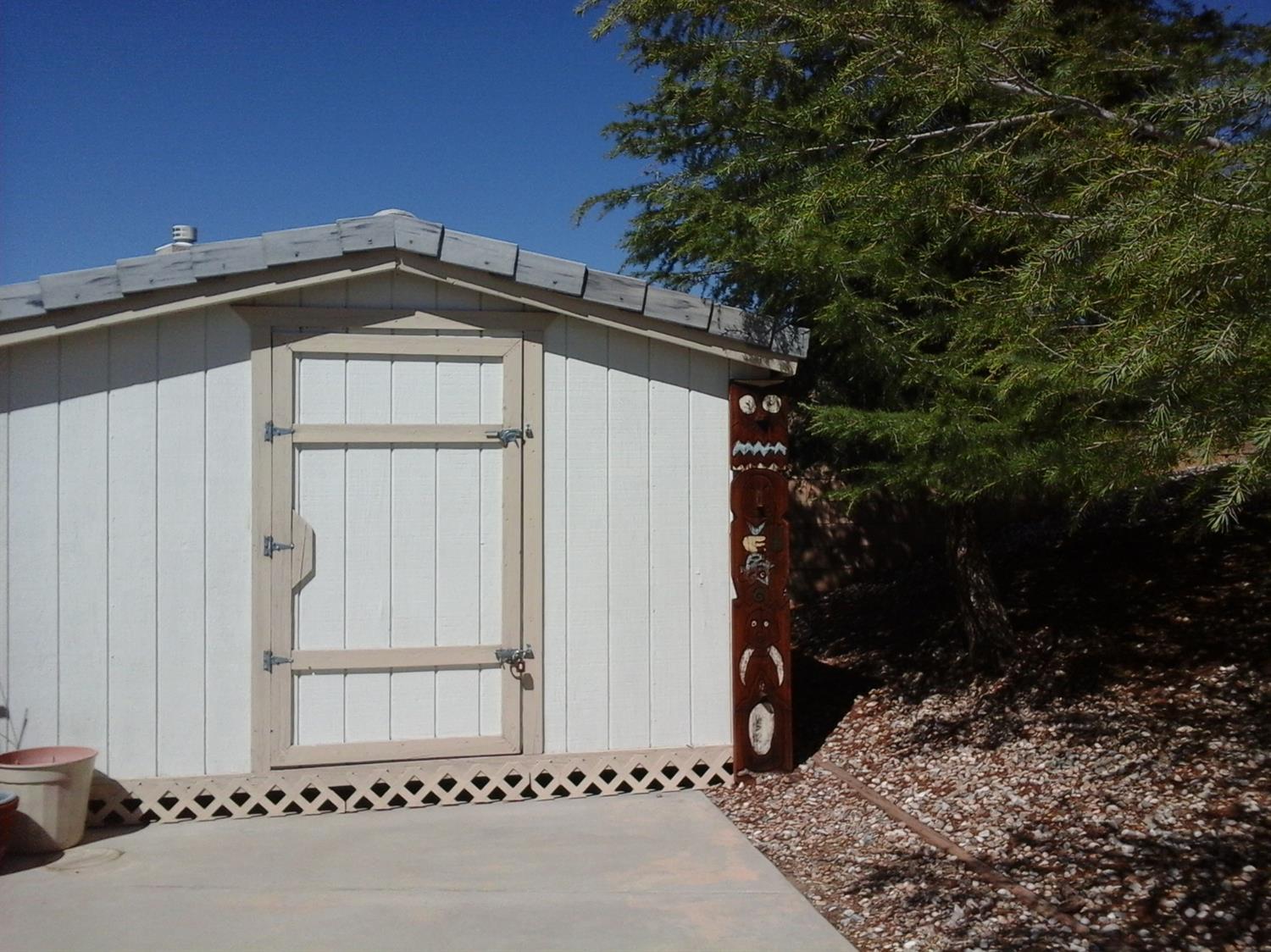 19787 Lara Ln, Apple Valley, CA 92308 photo 19