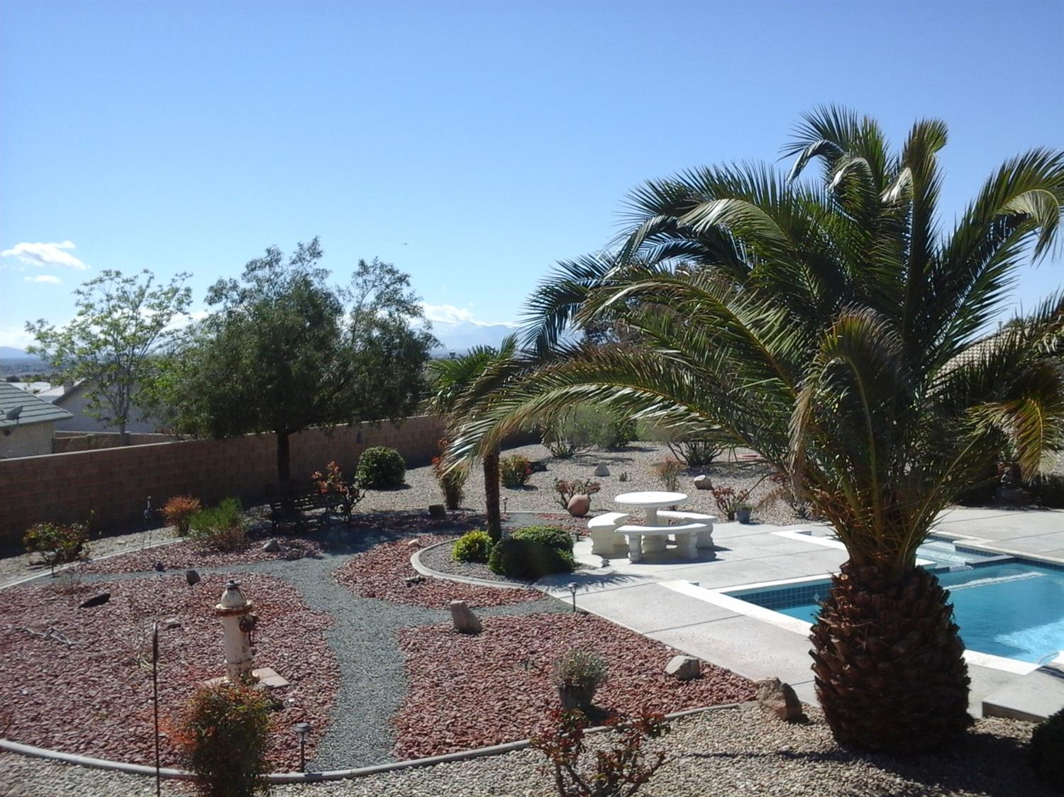 19787 Lara Ln, Apple Valley, CA 92308 photo 17